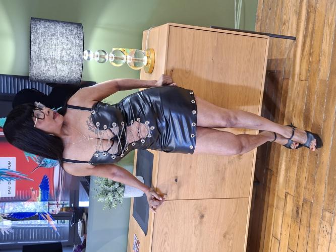 Chaude comme la braise - Escort Brive la Gaillarde